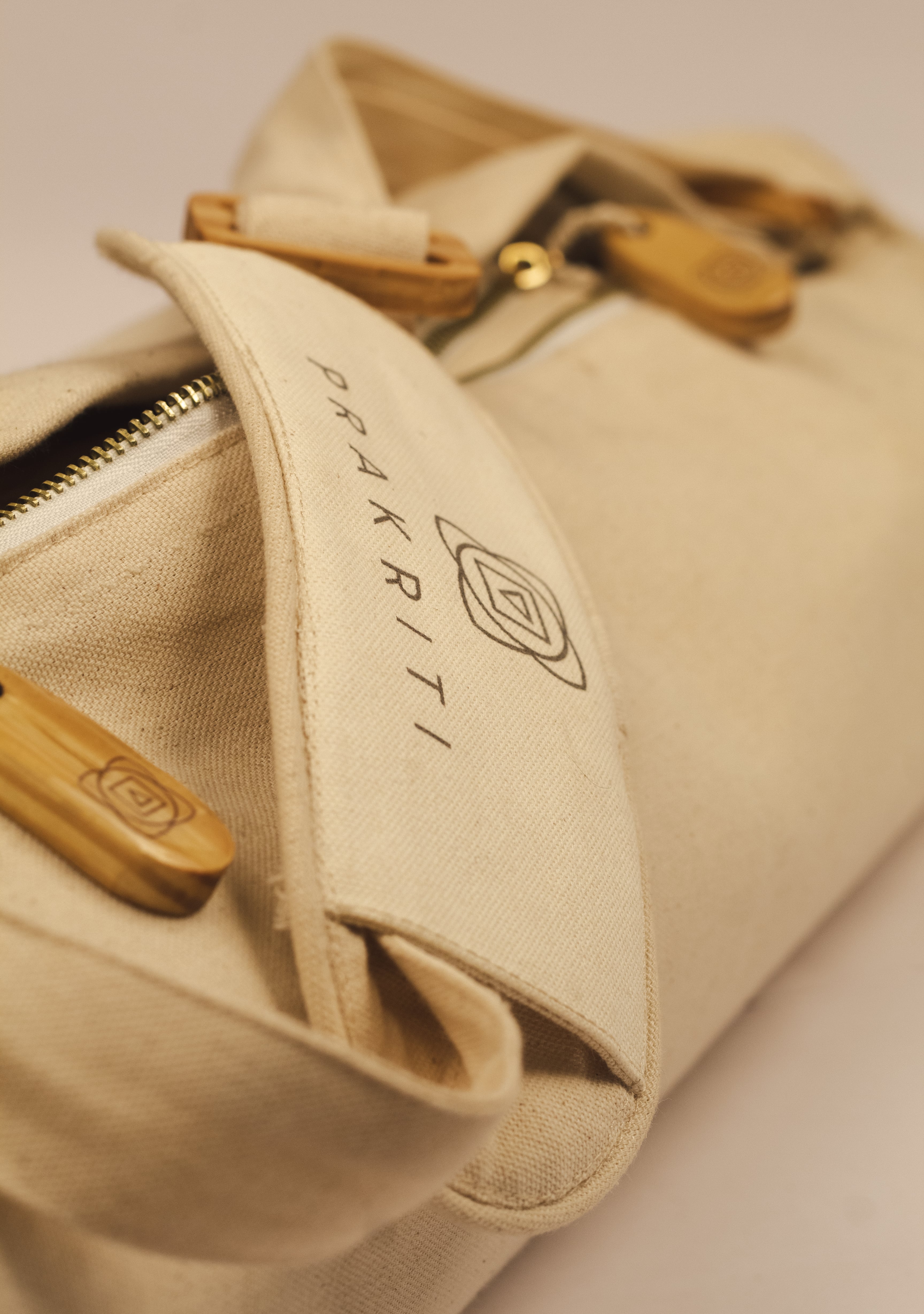 Prakriti Cross Body Yoga Mat Bag